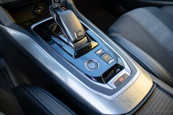 aj NA SPLÁTKY Peugeot 308 Break/SW 1.5 BlueHDi Allure - 17