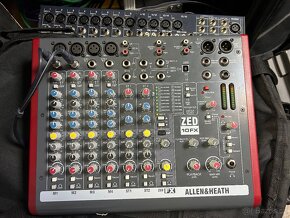 Male sikovne mixazni pulty Bmg 040 a Sync Mc4 - 17