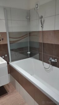 3+1, 79m2, 2.p v HK: šatna, lodžie, sklep, výtah: Pražské P. - 17