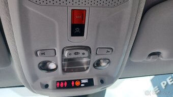 Peugeot 208 STYLE 1,2 Pure Tech 100k MAN6 - 17
