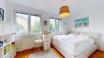 Krásné 2+kk 69,31 m2 v domě z roku 2012, lodžie, garáž, skle - 17