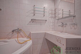 Prodej bytové jednotky 3+kk ve městě Jeseník - 17