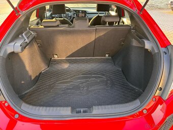 Honda Civic 1.5 iVTEC Sport CVT / 134 kW - 17