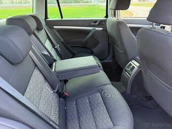 ŠKODA OCTAVIA 1.2 TSI BEST OF //2013 KLIMA TEMPOMAT SERVISKA - 17