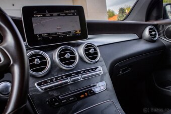 Mercedes-Benz GLC Kupé 250 4MATIC A/T - 17