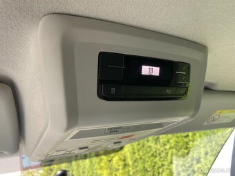 Volkswagen Transporter T6.1 2.0 TDI 110kW DSG L2 - 17