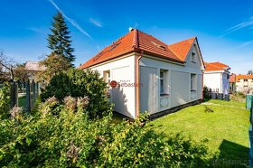 Prodej luxusního rodinného domu v obci Kostelec nad Černými - 17