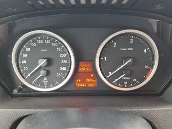 BMW X6 3.0D 173kW Xdrive r.v.2009 najeto pouze 183tis km - 17