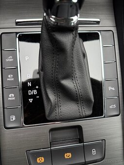 ŠKODA SUPERB 3 1,4TSi iV STYLE DSG TAŽNÉ Koup.ČR,2022,84tkm - 17