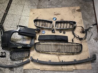 Bmw M6 f12 S63B44B 412kw náhradní díly najeto 17tis - 17