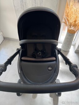 Kočárek Mima Xari 2v1 - 17