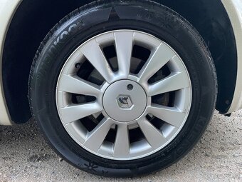 Renault Megane II Kombi 1,6i 16V 82kW - 17