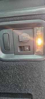 SHARAN 2.0TDI BUSINESS XEN/LED/ACC/KESSY/KAM/1.majitel/TOP - 17