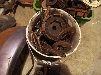 Díly Jawa, ČZ - 17