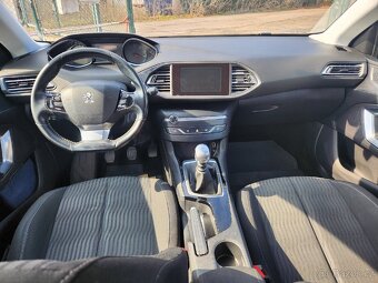 Peugeot 308 1.6 BlueHDI Combi 88 kW, koup. CZ - 17