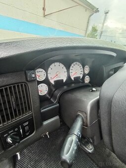 Dodge Ram 1500 Hemi 5,7 4x4 lpg - 17