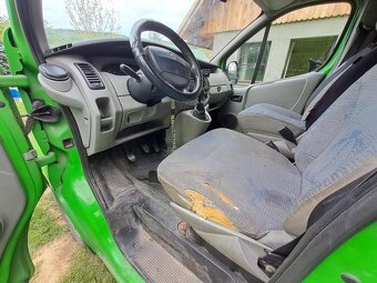 Renault Trafic - 17