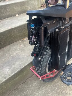 Elektrická jednokolka Begode T4 - 17