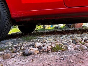 Peugeot 106 1.0 - 17