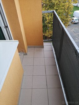Byt 2+1+Balkon Zadní Vinohrady Rekonstrukce Chomutov - 17