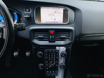 Volvo V40 1.6i T3 110KW MANUÁL R-DESIGN KAMERA SERVISKA - 17