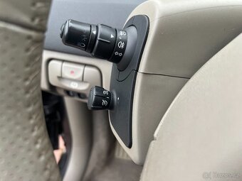 Renault Scénic 1.6 83KW,KůŽE,2xKOLA,DIGIKLIMA - 17