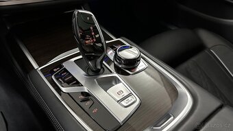 BMW Řada 7,  TOP VÝBAVA / 2 SADY GUM - 17