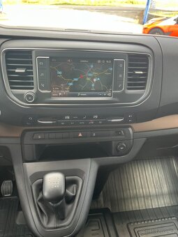 Toyota Proace, 2,0D-4D, 110kW, 8míst - 17