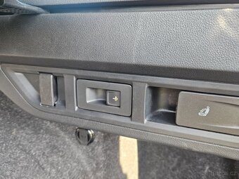 Škoda Octavia IV 4x4 2.0 TDI DSG Tazne - 17