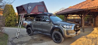 Toyota Hilux, 2,8 expediční úpravy Ojeté, 11/2022, 33 000 km - 17
