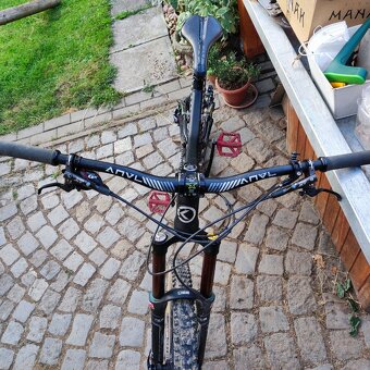 Prodám enduro kolo Knolly Warden GC 2019 - 17
