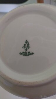 Československé hrnky, kompotové misky, šálky,džbán - 17