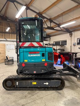 Pásový bagr Sunward SWE35UF - 17