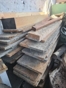 Soubor stavebního nářadí a stavebních hmot - 17