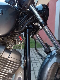 Yamaha XV 950 R Bolt (2020) Najeto pouze 1 800 km – stav nov - 17