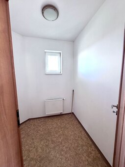 Prodej zánovního RD 3kk, 90m2, obklopen přírodou a klidem, n - 17