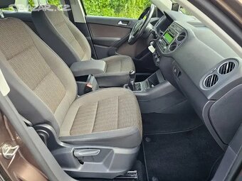 VW Tiguan 2.0 TDI 103kW,1.Majitel,2013,Serviska,Tažné. - 17