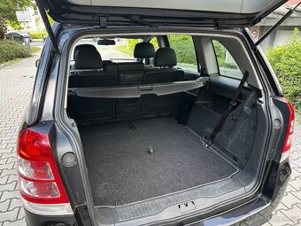 Opel Zafira 1.7 CDTi 92kW 7 míst Kůže Xenony Tažné Rok 2011 - 17