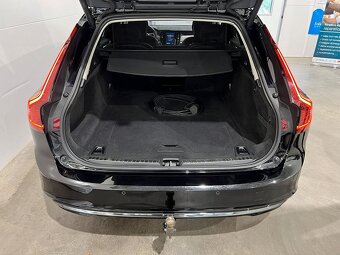 Volvo V90 Recharge T6 AWD Inscription mod 2022 - 17