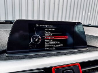 BMW Rad 3 Touring 318d A/T - 17