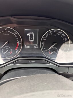 Škoda Superb - 17