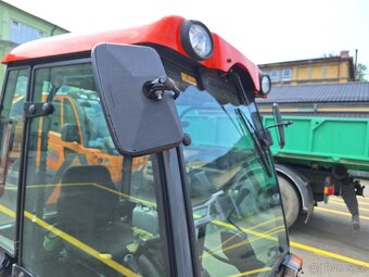 KUBOTA BX2350 4X4 - 17