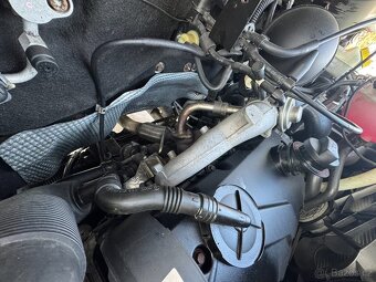 Volkswagen Transporter 1,9 TDI 63KW TAŽNÉ PNEU 6 MÍST - 17