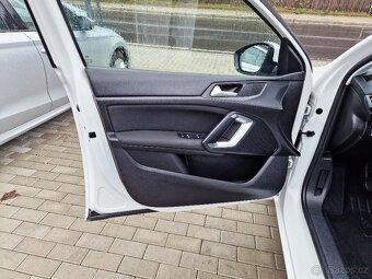 PEUGEOT 308 SW Business Line, r.v. 2019, 119 tis. km - 17
