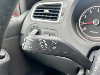 VW Polo 1.2TSI 77kW Highline VÝHŘEV Xenon SENZORY 65.000km - 17
