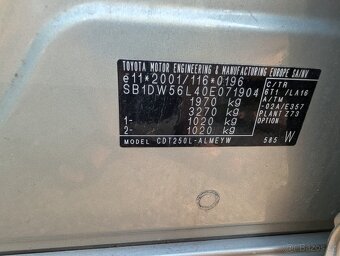 Toyota Avensis 2004 2.0 85kw d4d - 17