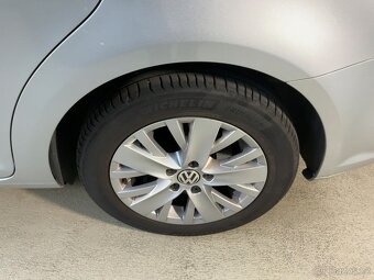 Volkswagen Touran 2.0 Tdi 103KW LIFE r.4/2013 197tkm TOPstav - 17