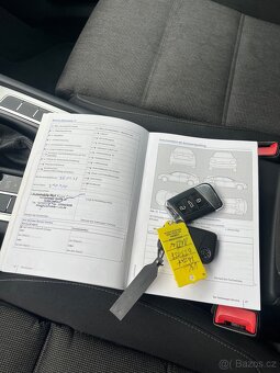 Volkswagen Passat B8 variant 2,0 tdi 110kw DSG 8/2015 - 17