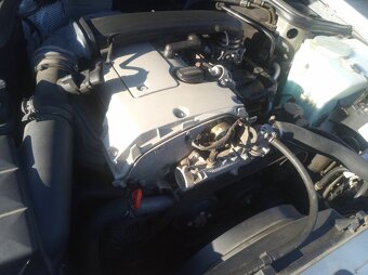 MERCEDES CLK PERFEKTNÍ STAV - 17
