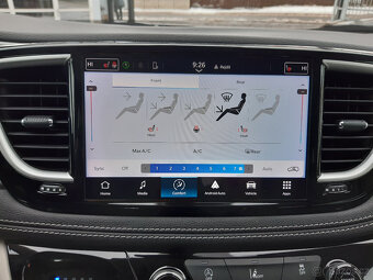 Chrysler Pacifica 3,6L V6, 7míst, Nový model, r.v.: 2022 - 17